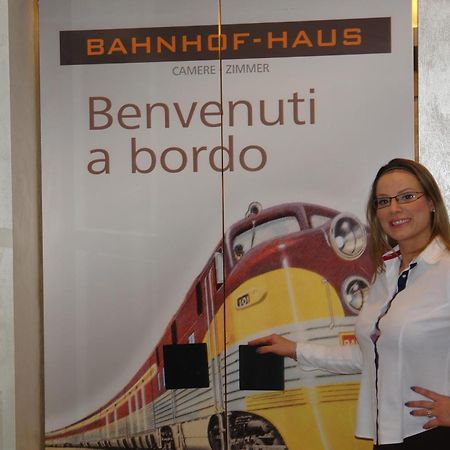 Hotel Bahnhof Haus Chiasso Buitenkant foto